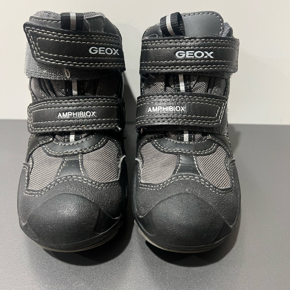 GEOX Boots
Size 28